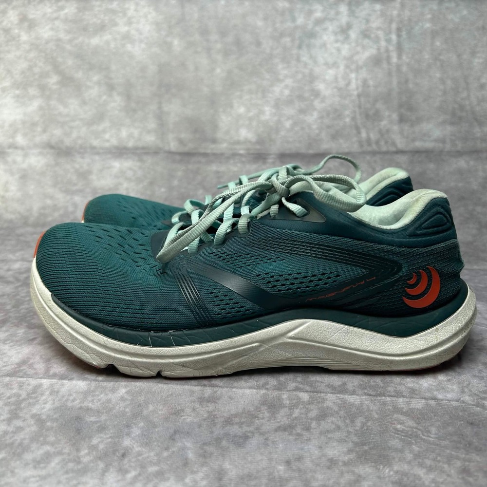 Topo Athletic Magnifly 4 Womens 7 Emerald Coral Zero Drop Running Shoes